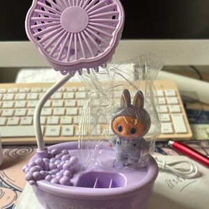 Lububu Figure fan with charger